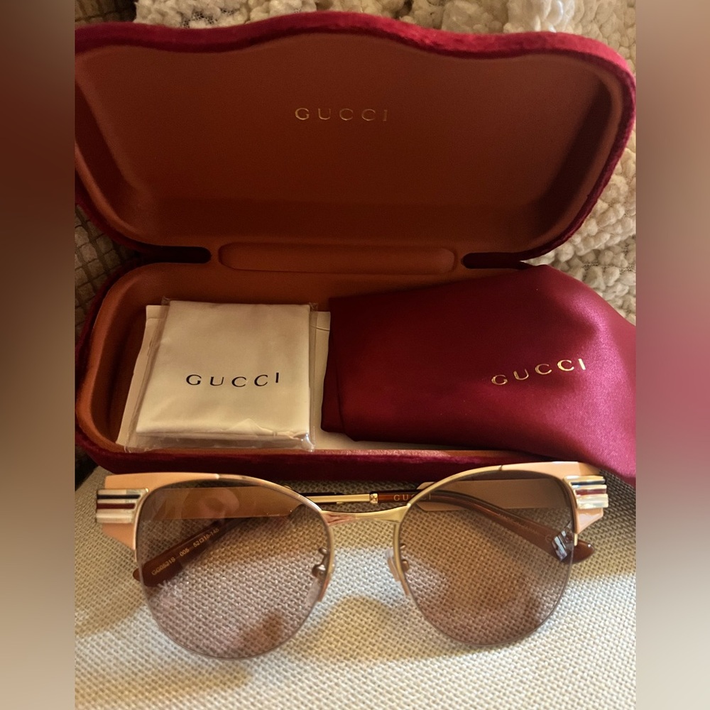 GUCCI BRAND NEW SUNGLASSES